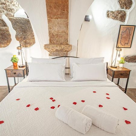 Romantic Loft With Jacuzzi In The Castle Castelsardo Exteriér fotografie