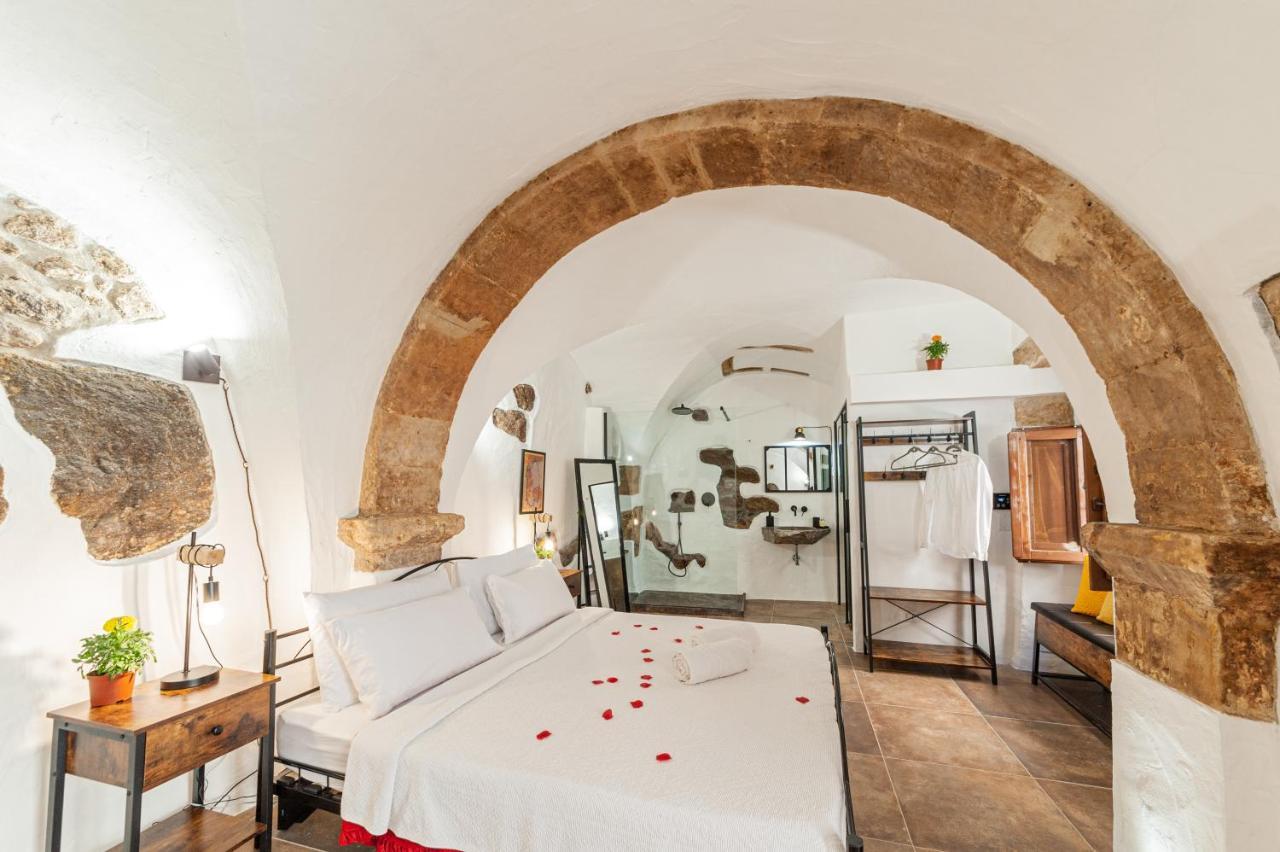Romantic Loft With Jacuzzi In The Castle Castelsardo Exteriér fotografie