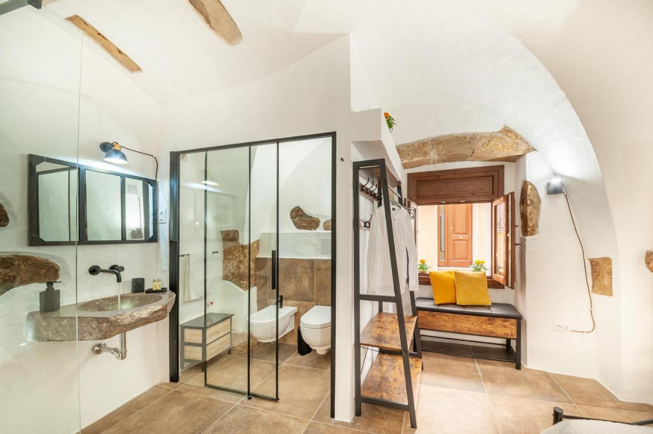 Romantic Loft With Jacuzzi In The Castle Castelsardo Exteriér fotografie